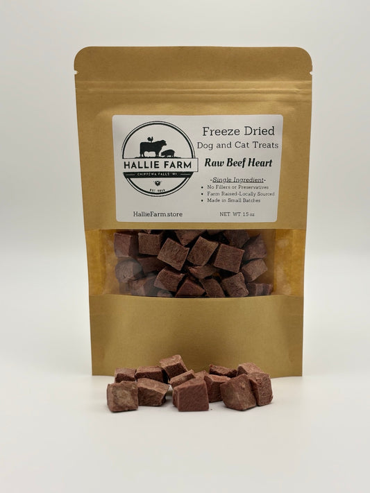 Hallie Farm freeze-dried raw beef heart dog and cat treats, 1.5 oz pouch with treats displayed in front