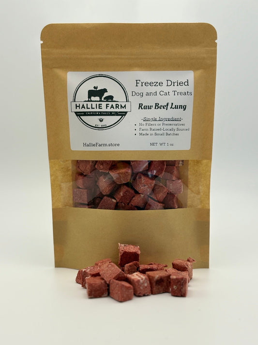 Hallie Farm 1 oz freeze-dried beef lung dog and cat treats with beef lung cubes